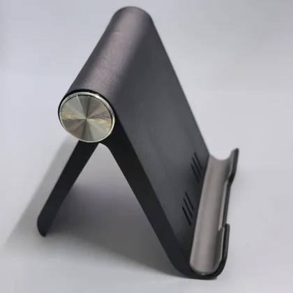 1Foldable Portable Phone Stand Multifunctional Desktop